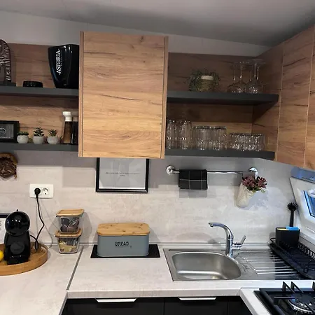 Mobile Fjaka * Biograd Na Moru