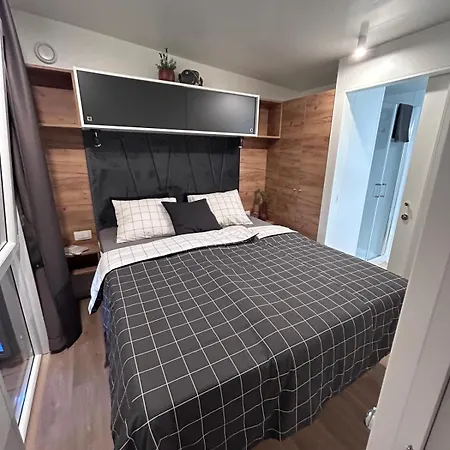 Campsite Mobile Fjaka Biograd Na Moru