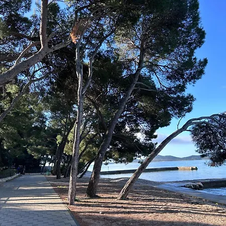 Mobile Fjaka * Biograd Na Moru