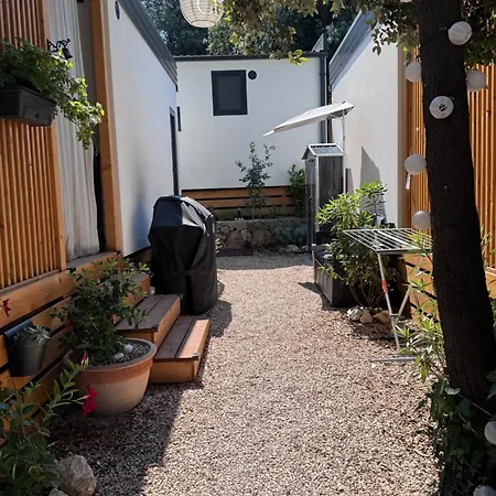 Mobile Fjaka Campingplatz *