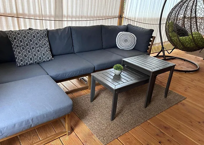 캠프장 Mobile Fjaka 비오그라드나모루